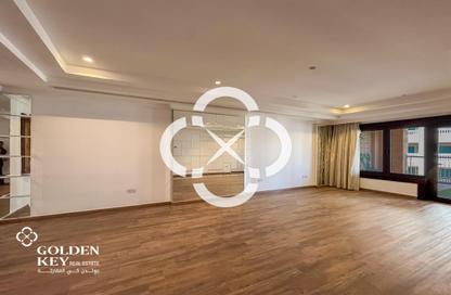 Apartment - 1 Bedroom - 2 Bathrooms for rent in West Porto Drive - Porto Arabia - The Pearl Island - Doha