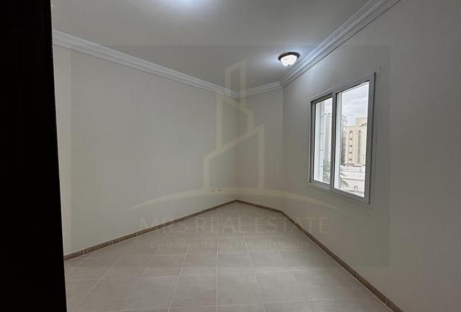 54005014 - Property Image 3