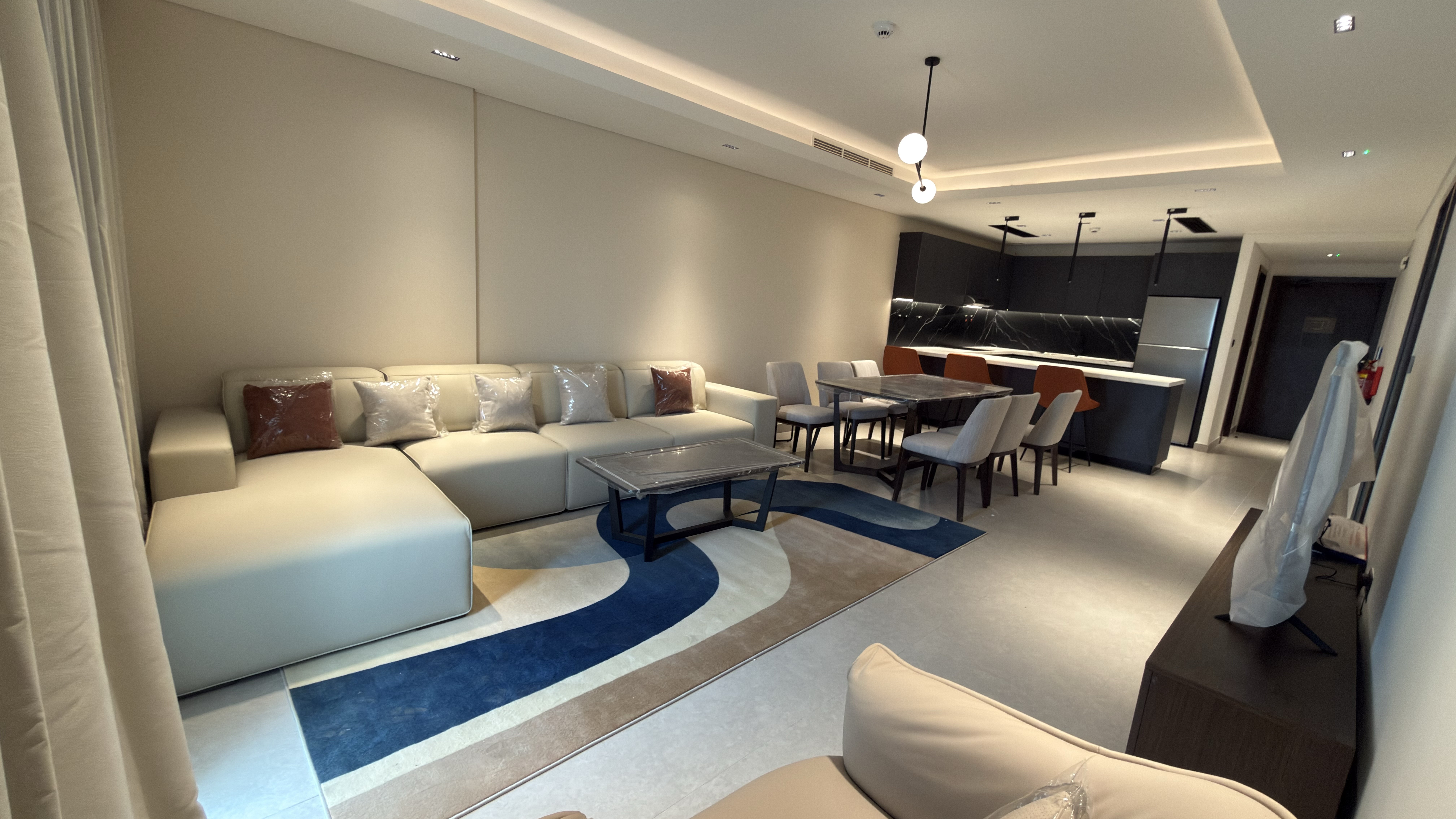 Ready To Move In Units With Amazing Payment Plan!! thumbnail 3