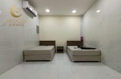 Apartment - 1 Bedroom - 1 Bathroom for rent in Umm Ghuwalina - Umm Ghuwailina - Doha