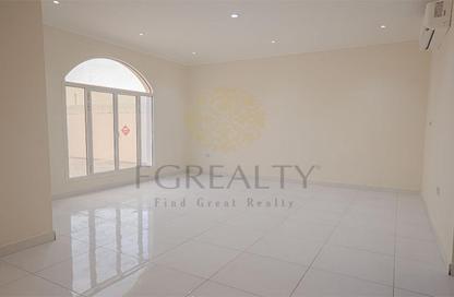 Compound - 6 Bedrooms - 5 Bathrooms for rent in Al Kharaitiyat - Al Kharaitiyat - Al Kharaitiyat - Umm Salal Mohammed
