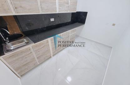 Apartment - 2 Bedrooms - 2 Bathrooms for rent in Al Kheesa - Al Kheesa - Umm Salal Mohammed