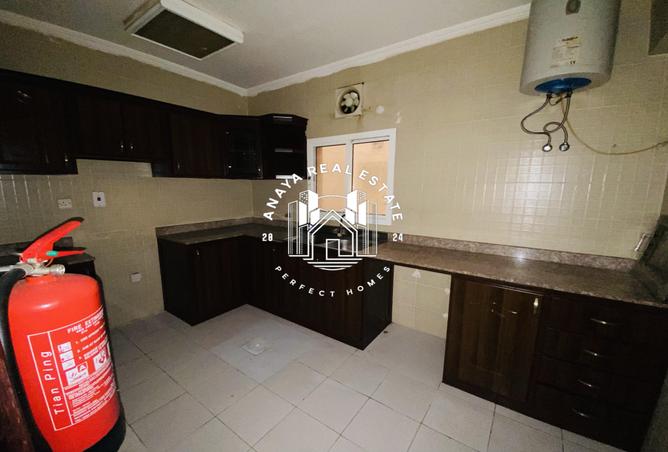 1010854 - Property Image 2