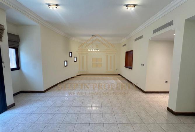 54150171 - Property Image 3
