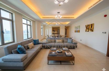 Townhouse - 2 Bedrooms - 3 Bathrooms for rent in Porto Arabia Townhouses - Porto Arabia - The Pearl Island - Doha