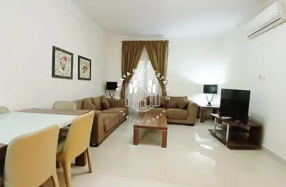 شقة - 2 غرف نوم - 2 حمامات للايجار في ام غويلينا - أم غويلينا - الدوحة