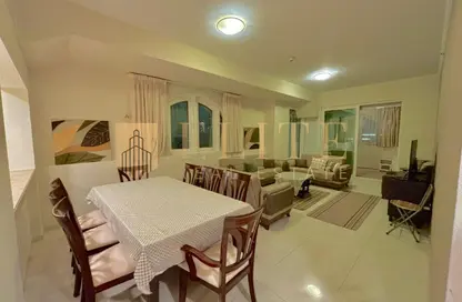 شقة - 2 غرف نوم - 3 حمامات للايجار في فيفا غرب - فيفا بحرية - جزيرة اللؤلؤة - الدوحة