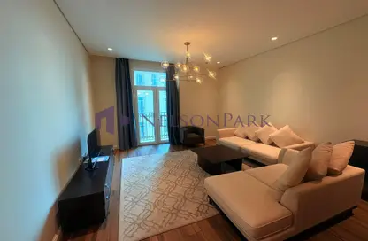 Apartment - 1 Bedroom - 2 Bathrooms for rent in Floresta Gardens - Floresta Gardens - The Pearl Island - Doha