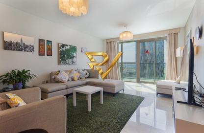 Apartment - 1 - 2 for rent in Lusail Marina Heights - Marina District - Lusail