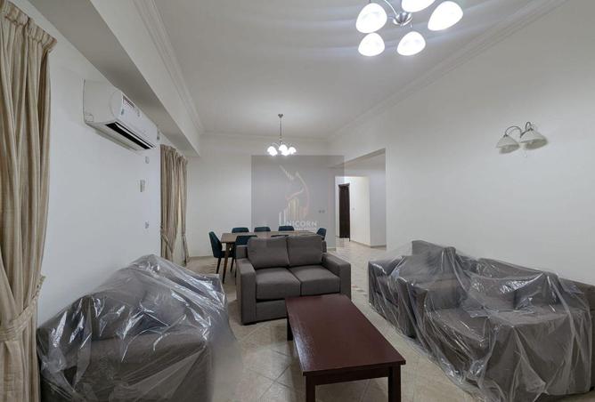 60722003 - Property Main Image