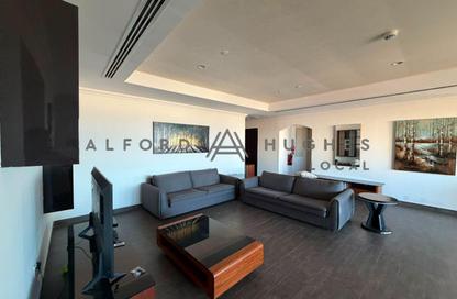 Apartment - 2 Bedrooms - 3 Bathrooms for rent in West Porto Drive - Porto Arabia - The Pearl Island - Doha