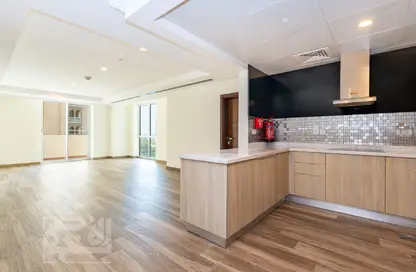 Apartment - Studio - 1 Bathroom for rent in Tower 19 - Viva Bahriyah - The Pearl Island - Doha