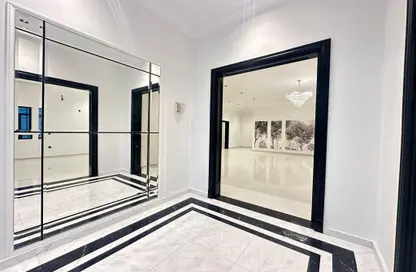 Villa - 7+ Bedrooms - 7+ Bathrooms for sale in AL Dana Tower - Conference Centre Street - West Bay - Doha