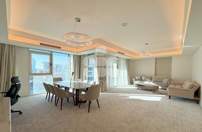 Apartment - 2 Bedrooms - 4 Bathrooms for sale in Crystal Residence - Gewan Island - The Pearl Island - Doha