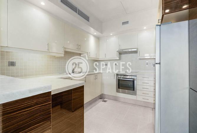 52270885 - Property Image 2