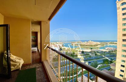 Apartment - 1 Bedroom - 2 Bathrooms for rent in West Porto Drive - Porto Arabia - The Pearl Island - Doha