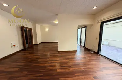 Apartment - 2 Bedrooms - 2 Bathrooms for rent in Al Mansoura - Al Mansoura - Doha