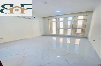 Apartment - 3 Bedrooms - 3 Bathrooms for rent in Fereej Kulaib - Doha