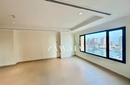 Apartment - 1 Bedroom - 2 Bathrooms for rent in East Porto Drive - Porto Arabia - The Pearl Island - Doha