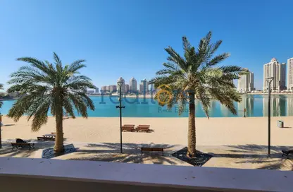 تاون هاوس - غرفة نوم - 2 حمامات للايجار في فيفا غرب - فيفا بحرية - جزيرة اللؤلؤة - الدوحة