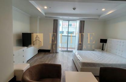 Apartment - Studio - 2 for rent in Viva West - Viva Bahriyah - The Pearl Island - Doha Apartment - Studio - 2 for rent in Viva West - Viva Bahriyah - The Pearl Island - Doha