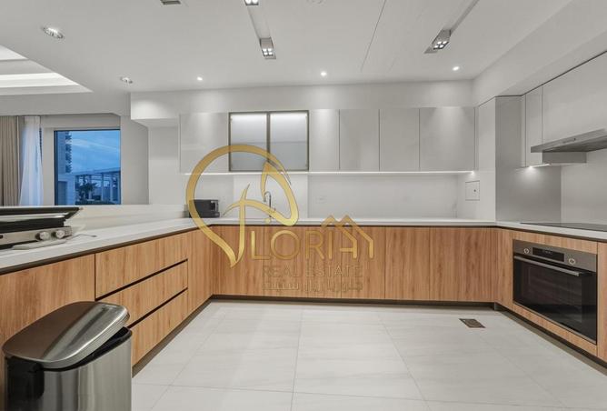 54101662 - Property Image 2