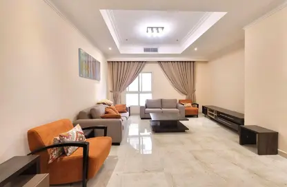 Apartment - 2 Bedrooms - 2 Bathrooms for rent in Fereej Bin Mahmoud North - Fereej Bin Mahmoud - Doha
