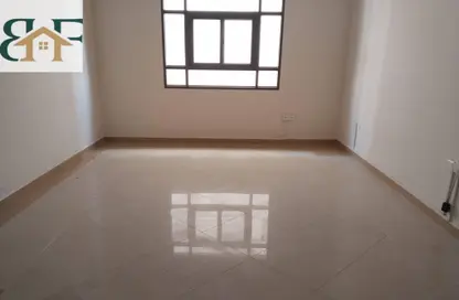 Apartment - 2 Bedrooms - 2 Bathrooms for rent in Al Mansoura - Al Mansoura - Doha