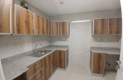 Apartment - 2 Bedrooms - 2 Bathrooms for rent in Musheireb Apartments - Musheireb - Doha