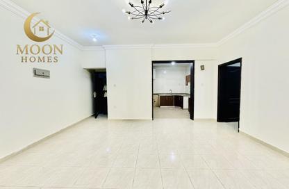 Apartment - 1 Bedroom - 2 Bathrooms for rent in Old Al Ghanim - Al Ghanim - Doha Apartment - 1 Bedroom - 2 Bathrooms for rent in Old Al Ghanim - Al Ghanim - Doha