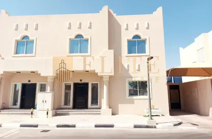 مجمع سكني - 3 غرف نوم - 3 حمامات للايجار في اوبت - تي سي اتش ا - الغرافة - الغرافة - الدوحة