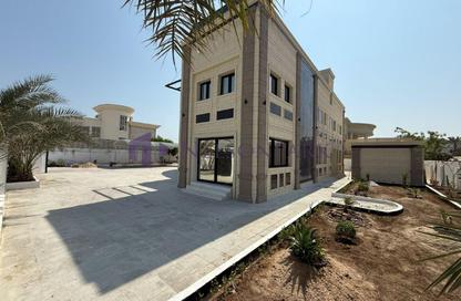 Villa - 5 - 7+ for rent in Legtaifiya Lagoon - West Bay - Doha