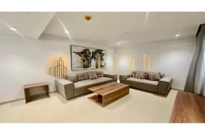 Apartment - 2 Bedrooms - 3 Bathrooms for rent in Le mirage corniche - Ras Abu Aboud - Doha