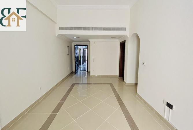 54440824 - Property Image 2