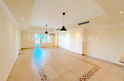 Apartment - 1 Bedroom - 2 Bathrooms for rent in East Porto Drive - Porto Arabia - The Pearl Island - Doha