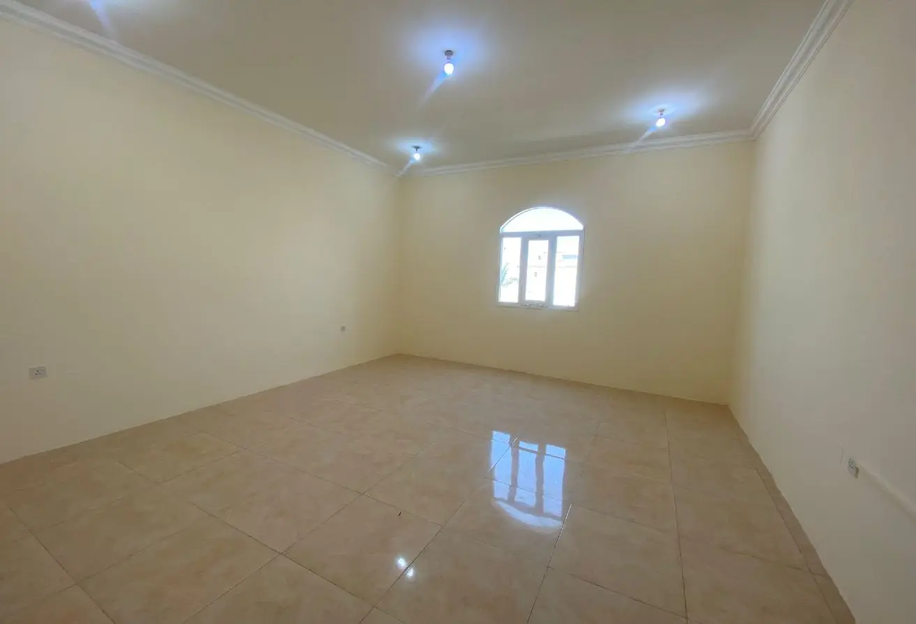 62747979 - Property Main Image