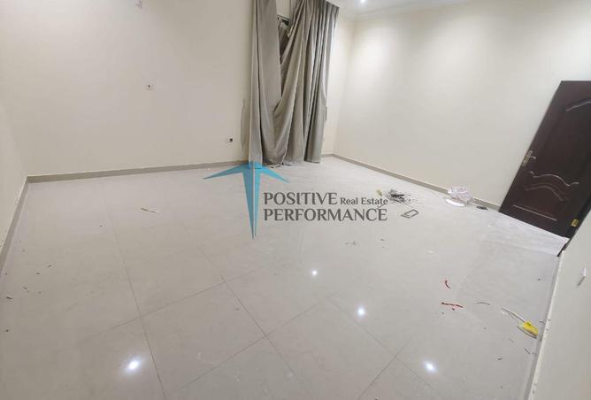55429792 - Property Image 3