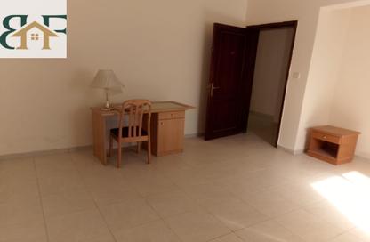 Apartment - 2 Bedrooms - 2 Bathrooms for rent in Imperial Suites - Old Salata - Salata - Doha