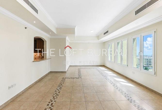 51720003 - Property Image 2