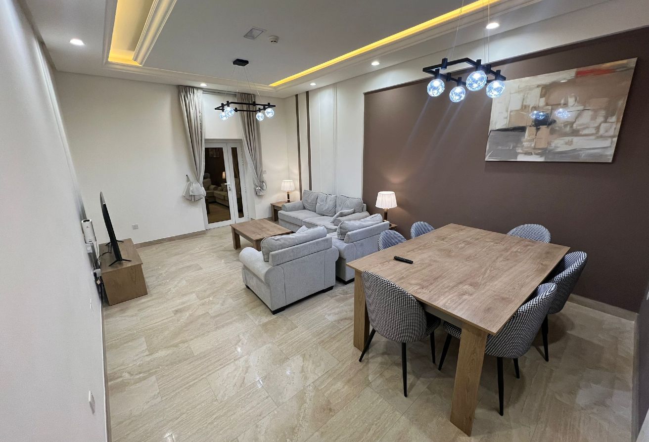 2BHK PLUS MAID FURNISHED APARTMENT WITH BOULEVARD thumbnail 4