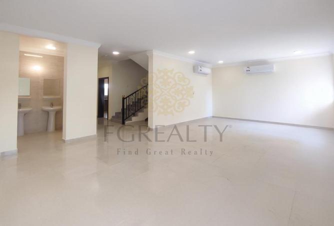 53099019 - Property Image 3