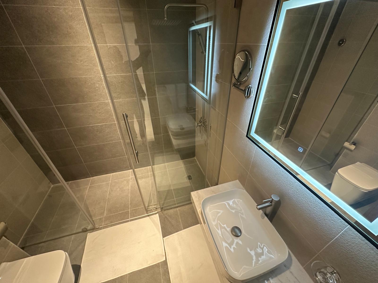 Brand new apt  |1 Fully FURNISHED | WIFI Included thumbnail 10