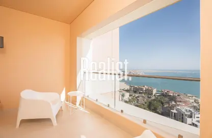Apartment - Studio - 1 Bathroom for rent in Viva Central - Viva Bahriyah - The Pearl Island - Doha