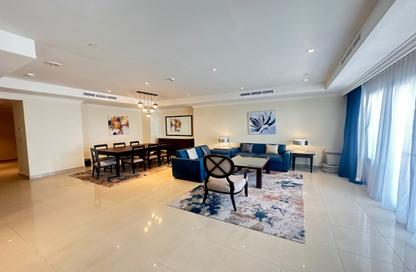 Apartment - 3 Bedrooms - 3 Bathrooms for rent in West Porto Drive - Porto Arabia - The Pearl Island - Doha
