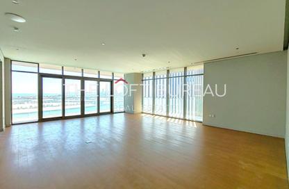 Apartment - 3 Bedrooms - 4 Bathrooms for sale in Seef Lusail Tower 1 - Seef Lusail - Lusail City - Lusail