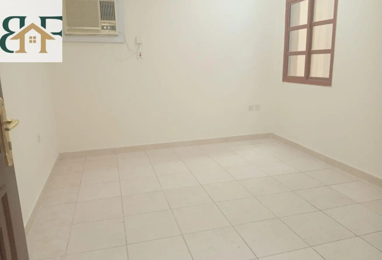 63418972 - Property Main Image