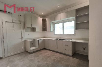 Villa - 4 Bedrooms - 5 Bathrooms for rent in Ain Khaled Villas - Ain Khaled - Doha