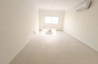 شقة - 3 غرف نوم - 4 حمامات للايجار في شقق مساكن المطار القديم - طريق المطار القديم - الدوحة