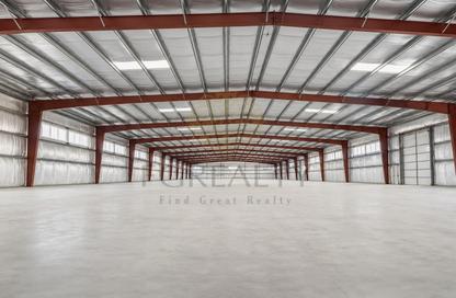 Warehouse - Studio - 4 for sale in East Industrial Street - Birkat Al Awamer - Al Wakra