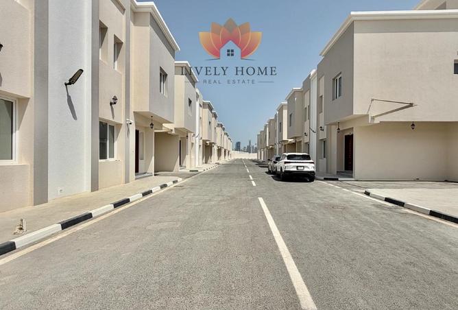 61785916 - Property Main Image